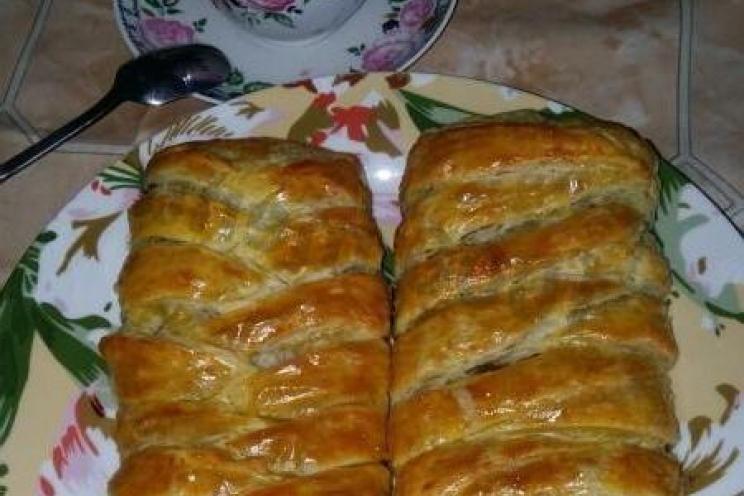 Chocolate & Nut Puff Pastry Delight