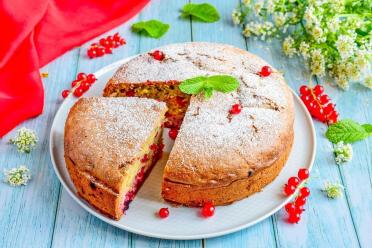 Easy Winter Berry Charlotte