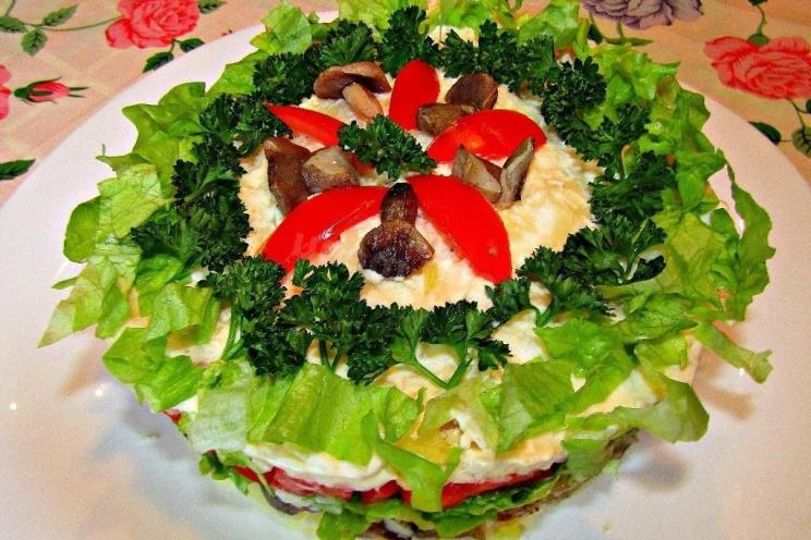 Lenten Mushroom and Tomato Layered Salad