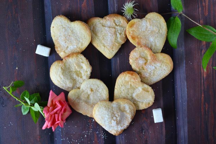 Irresistible Sour Cream Shortbread Cookies