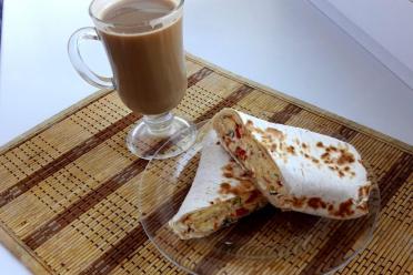 Pita Bread Omelet: Quick and Easy Breakfast