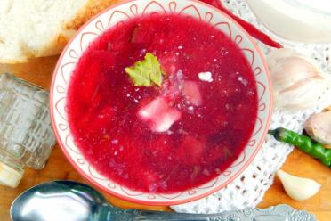 Chicken Beet Borscht with Tomato Paste