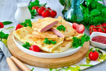 Quick Sausage & Egg Lavash Wrap