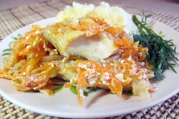 Quick & Healthy Pollock with Carrots and Onions Quick & Healthy Pollock with Carrots and Onions