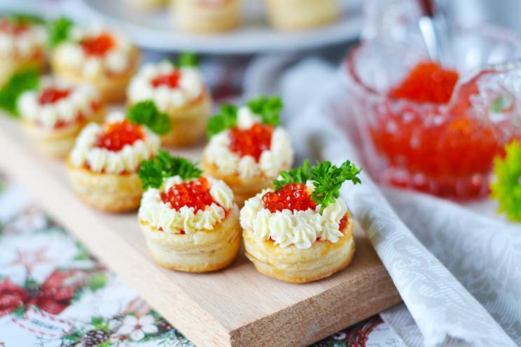 Red Caviar Vol-au-Vents Red Caviar Vol-au-Vents