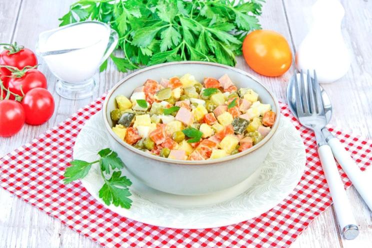 Winter Salad with Sausage: A Timeless Favorite