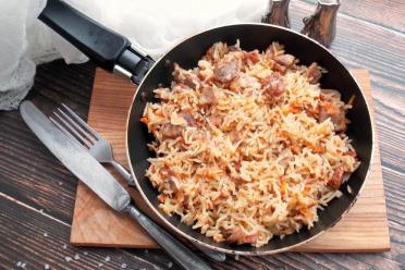 Veggie-Infused Stewed Rice Skillet