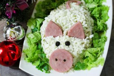 Festive New Year’s Delight Salad