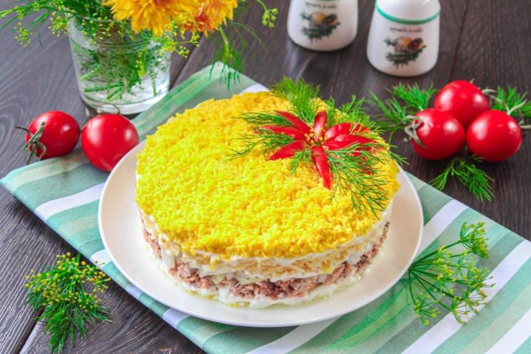 Cheese-Enhanced Mimosa Salad (No Potatoes) Cheese-Enhanced Mimosa Salad (No Potatoes)