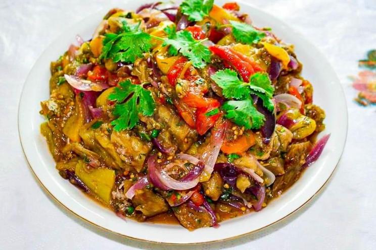 Spicy Armenian Roasted Veggie Salad Spicy Armenian Roasted Veggie Salad