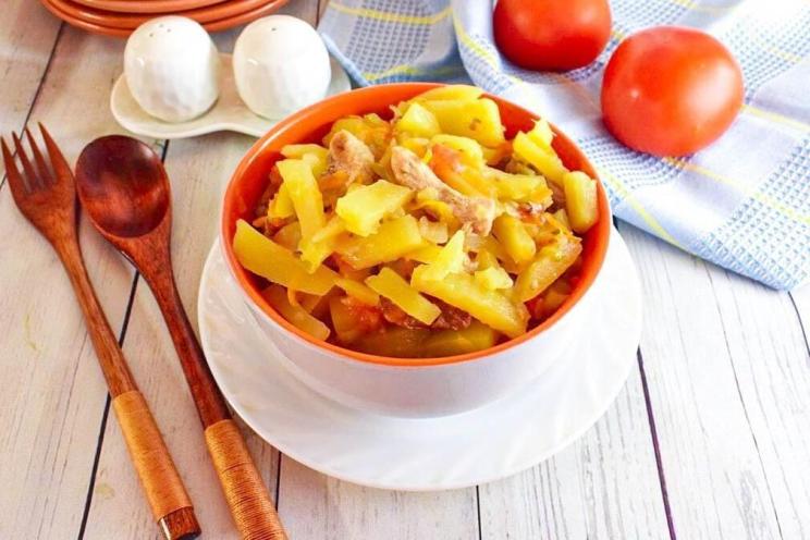 Tatar-Style Azu with Potatoes