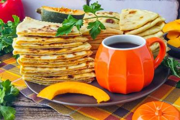 Chechen Pumpkin Flatbreads (Khingalsh)
