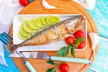 Delicious Home-Smoked Mackerel Made Easy