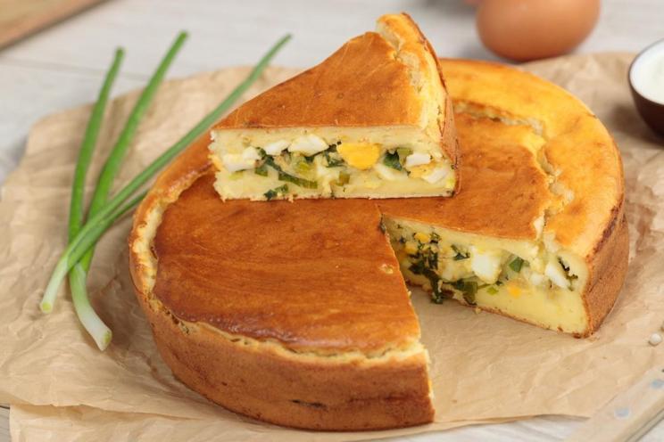 Egg and Onion Jellied Pie