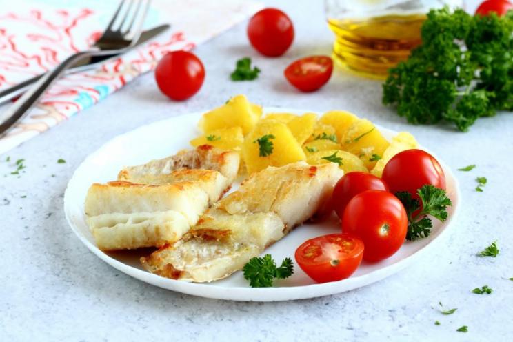 Crispy Pan-Fried Cod Crispy Pan-Fried Cod