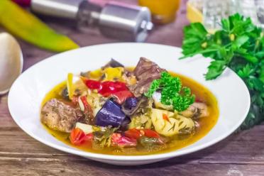 Hearty Armenian Beef Khashlama