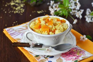 Baked Millet Porridge with Pumpkin