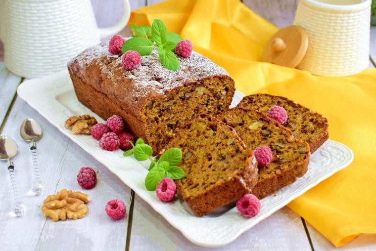 Nutty Carrot Cake Delight