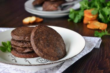 Sesame-Coated Chicken Liver Cutlets