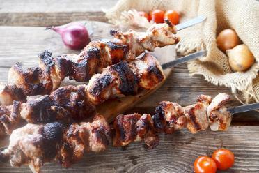 Quick & Tender Pork Kebabs with Onion-Mayo Marinade