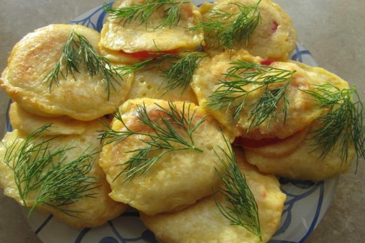 Cheesy Tomato Fritters