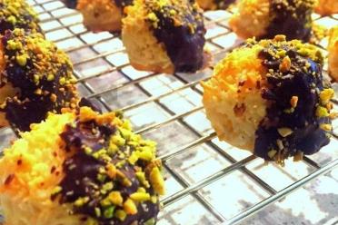 Flourless Almond-Coconut Cookies