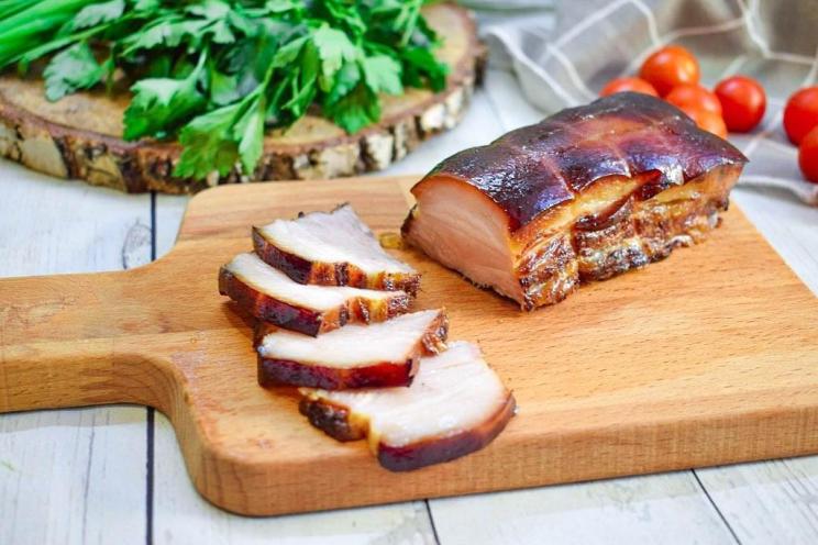Homemade Hot Smoked Meat: Easy and Flavorful