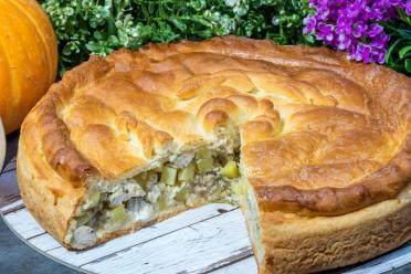 Chicken and Potato Kefir Pie