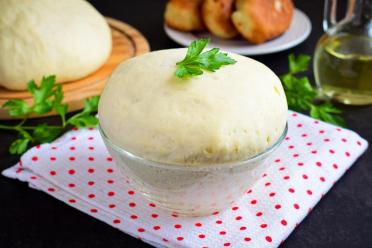 Sour Cream Yeast Dough for Versatile Baking