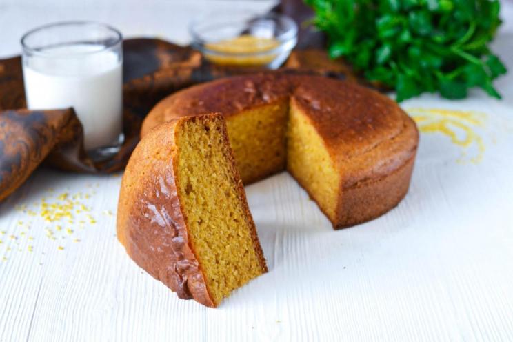 Fluffy Wheat-Corn Cake with Kefir