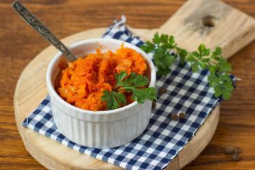 Sweet and Sour Carrot & Onion Marinade