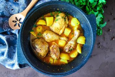 Chicken and Potato Cauldron Stew
