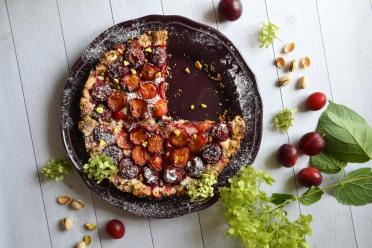 Plum Nut Shortbread Pie