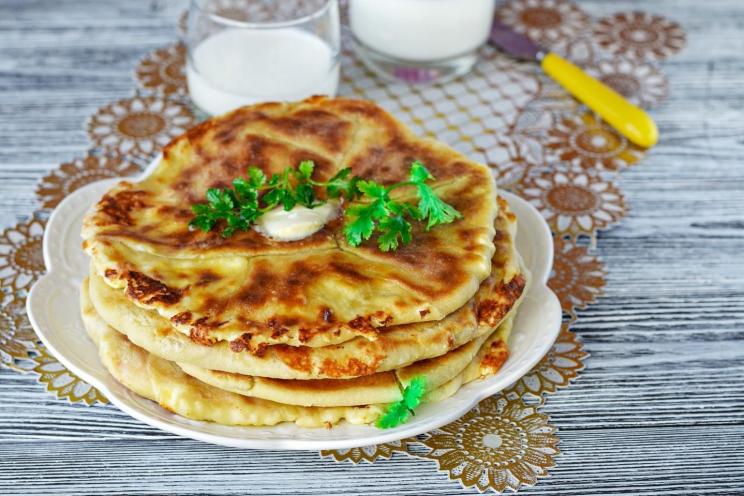 Quick & Delicious Fried Khachapuri with Adyghe and Hard Cheeses