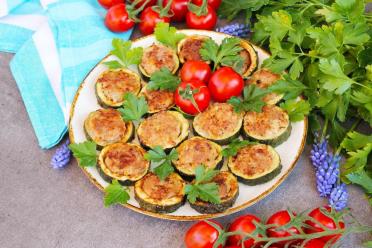 Quick 20-Minute Zucchini & Minced Meat Skillet