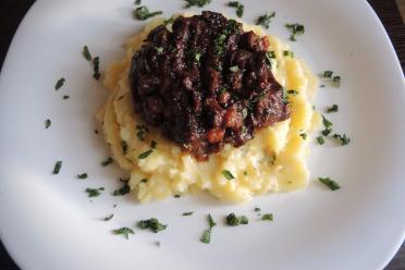 Slow Cooker Beef and Prunes