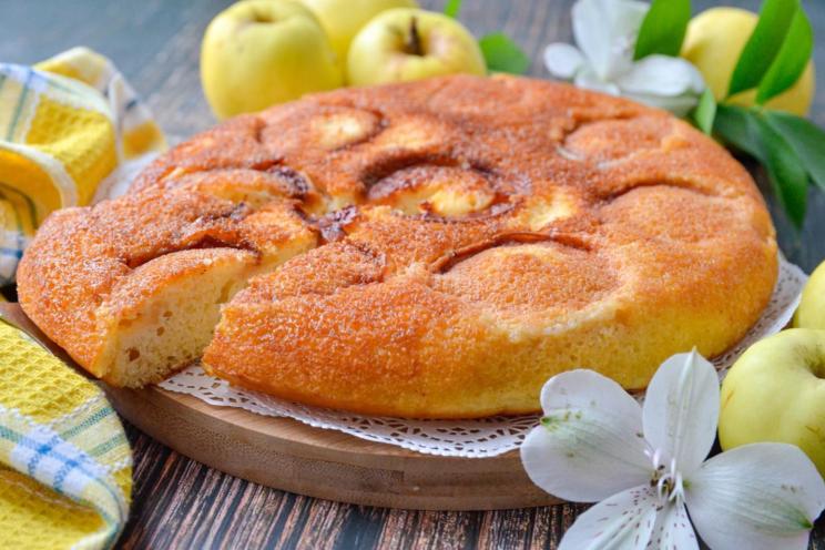 Skillet Apple Pie: No Oven Needed
