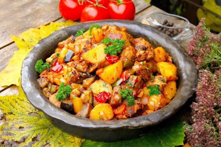 Georgian Cauldron Meat Delight