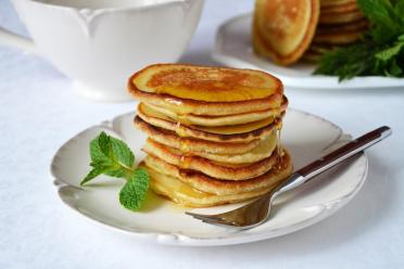 Delicious Cornmeal Pancakes