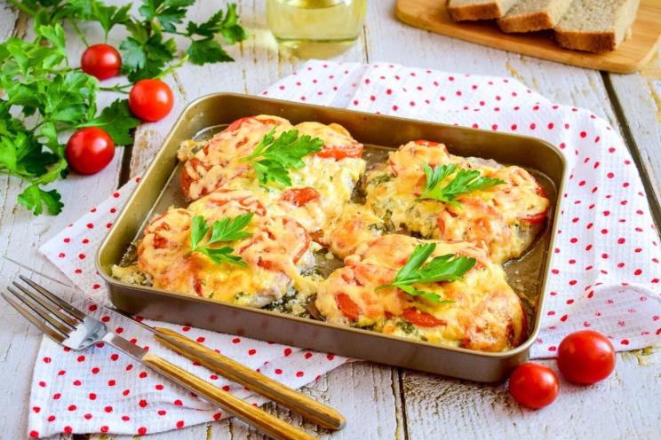 Cheesy Baked Pork with Tomatoes