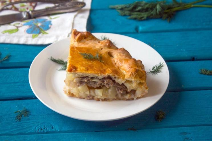 Hearty Meat and Potato Pie
