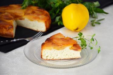 Quince Caramel Sponge Cake