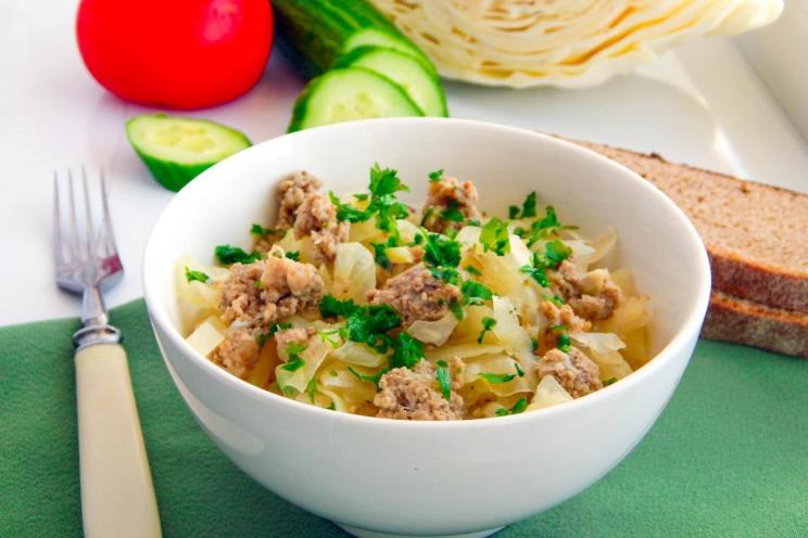 Slow Cooker Cabbage and Minced Meat Delight Slow Cooker Cabbage and Minced Meat Delight