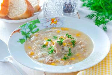 Creamy Corn and Chicken Soup