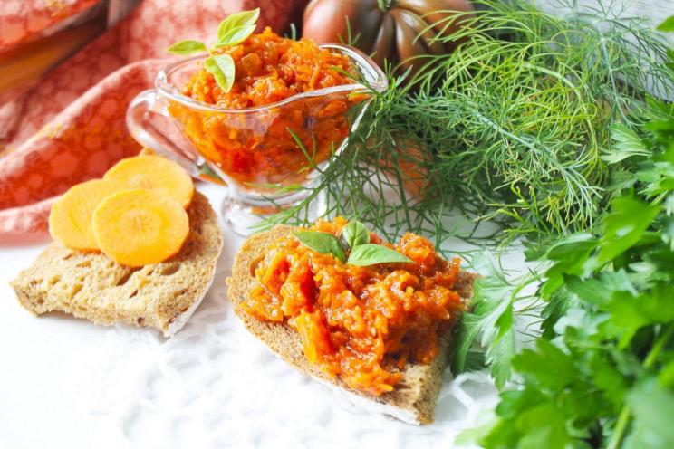 Tomato Carrot Caviar Appetizer