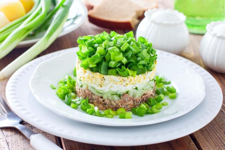 Canned Saury, Cucumber, and Egg Salad