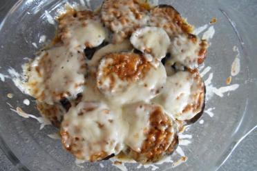 Cheesy Microwave Eggplant and Zucchini Snack
