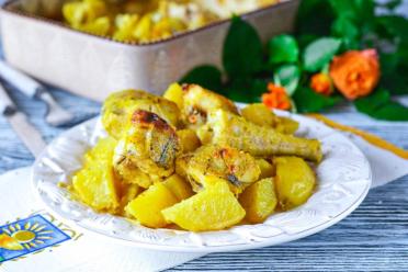 Baked Pollock and Potatoes with Creamy Sauce