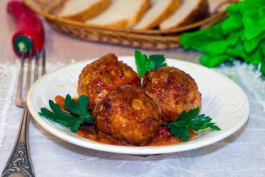 Oven-Baked Meatballs with Savory Gravy