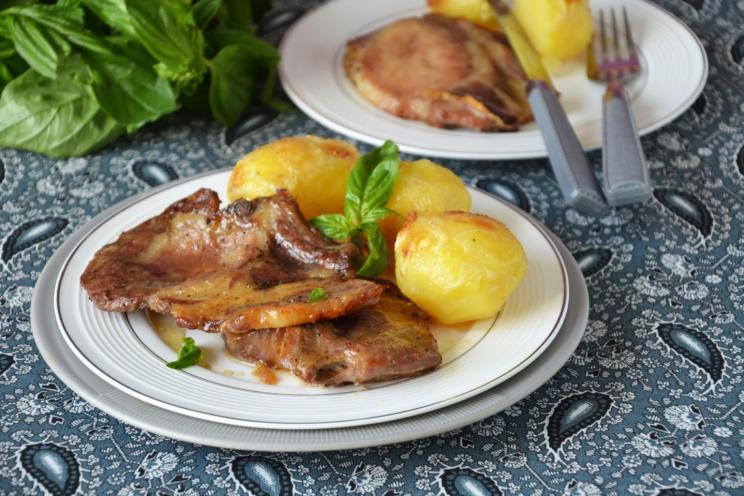 Oven-Baked Pork Entrecote
